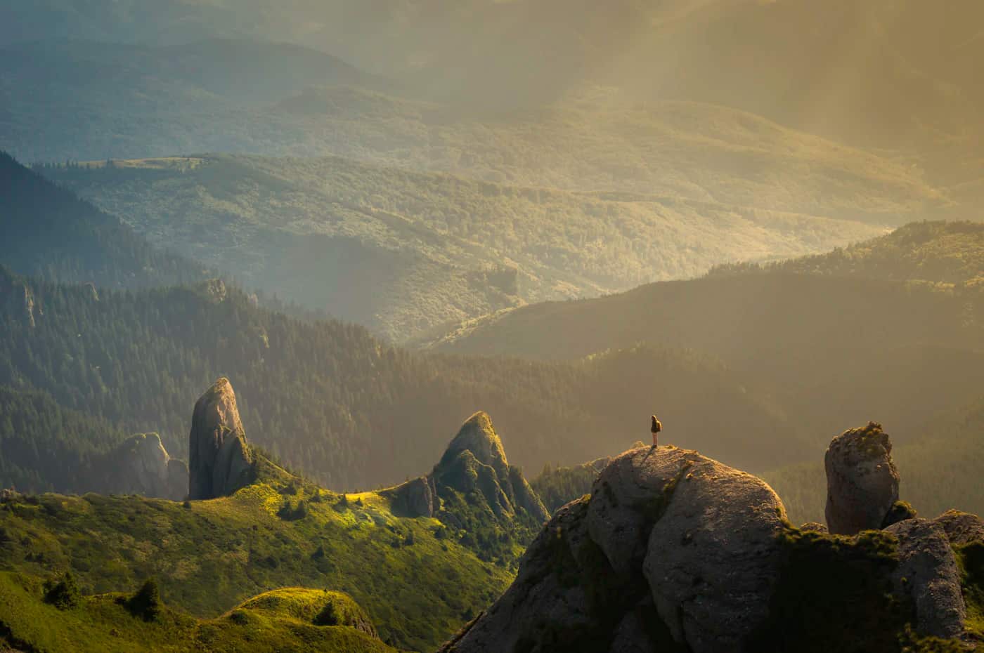 Paisagem terrestre vista do alto, imagem ilustrativa sobre ciência da Terra.