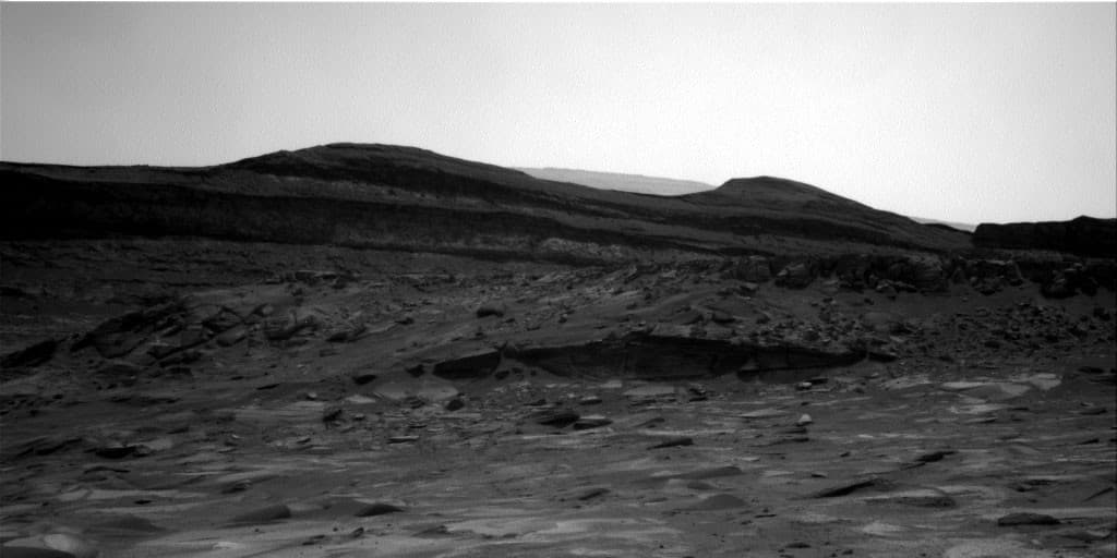 Imagem oficial da NASA relacionada com curiosity assinala trabalho dos engenheiros em novo diário de marte.